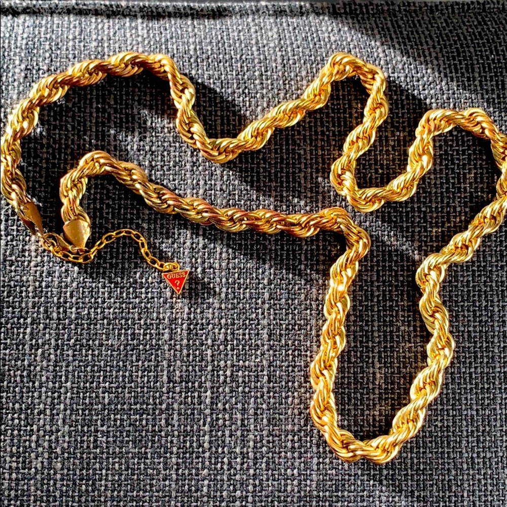 GUESS Chunky necklace
